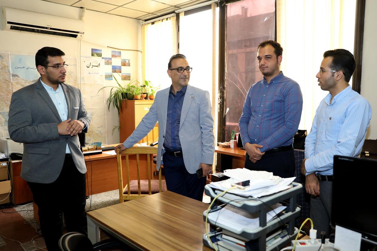 بازدید رئیس مرکز روابط عمومی و اطلاع&zwnj;رسانی وزارت ارتباطات از باشگاه خبرنگاران جوان