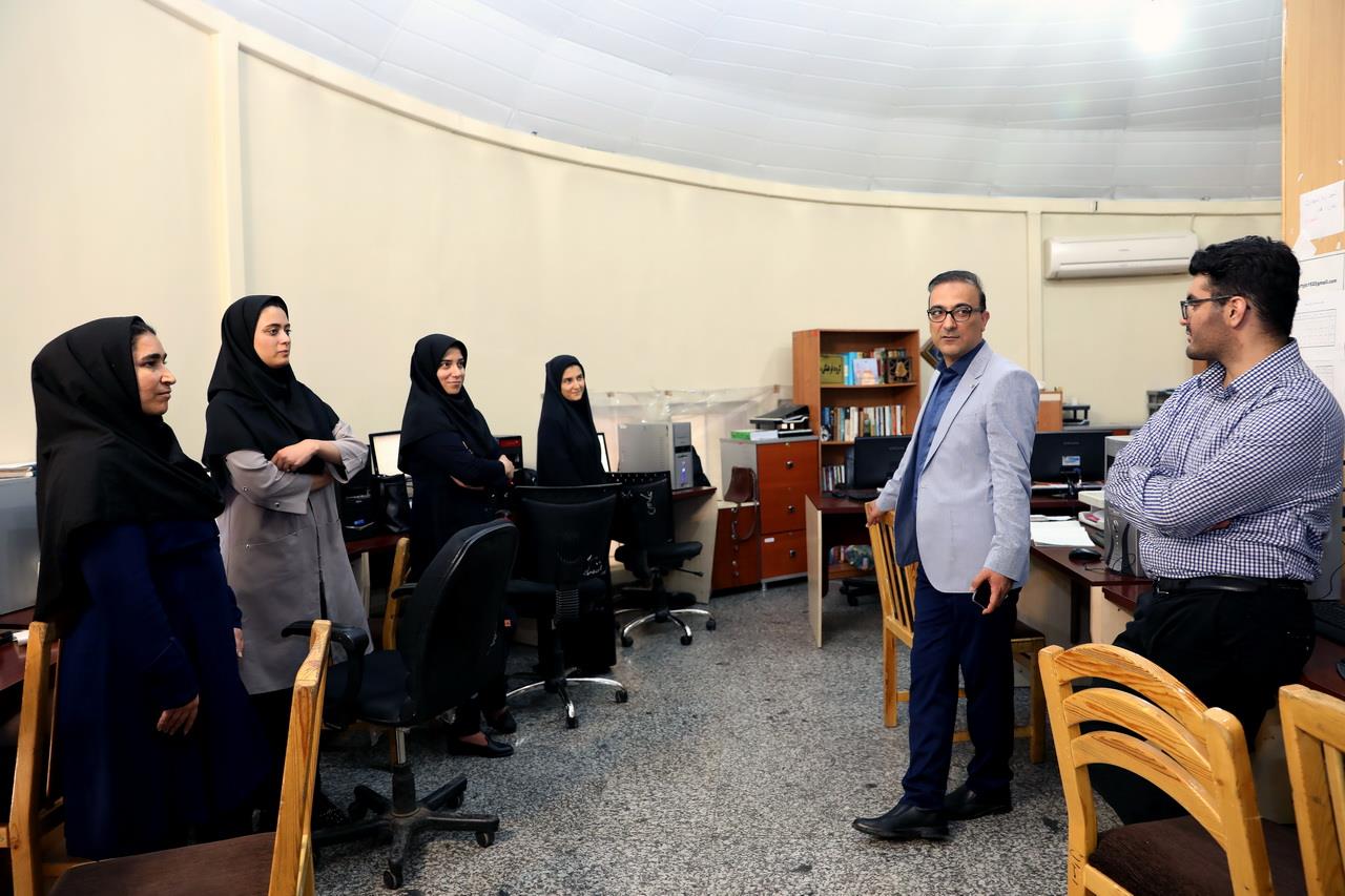 بازدید رئیس مرکز روابط عمومی و اطلاع&zwnj;رسانی وزارت ارتباطات از باشگاه خبرنگاران جوان