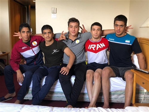 ۴ آزادکار نوجوان ایران در یک چهارم نهایی قهرمانی جهان/ متقی مغلوب شد