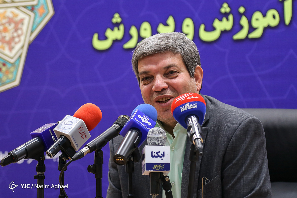 انتقاد از وجود ۲۴ نوع مدرسه در کشور / افتتاح ۲ هزار پروژه فضای آموزشی برای مهر ۹۸