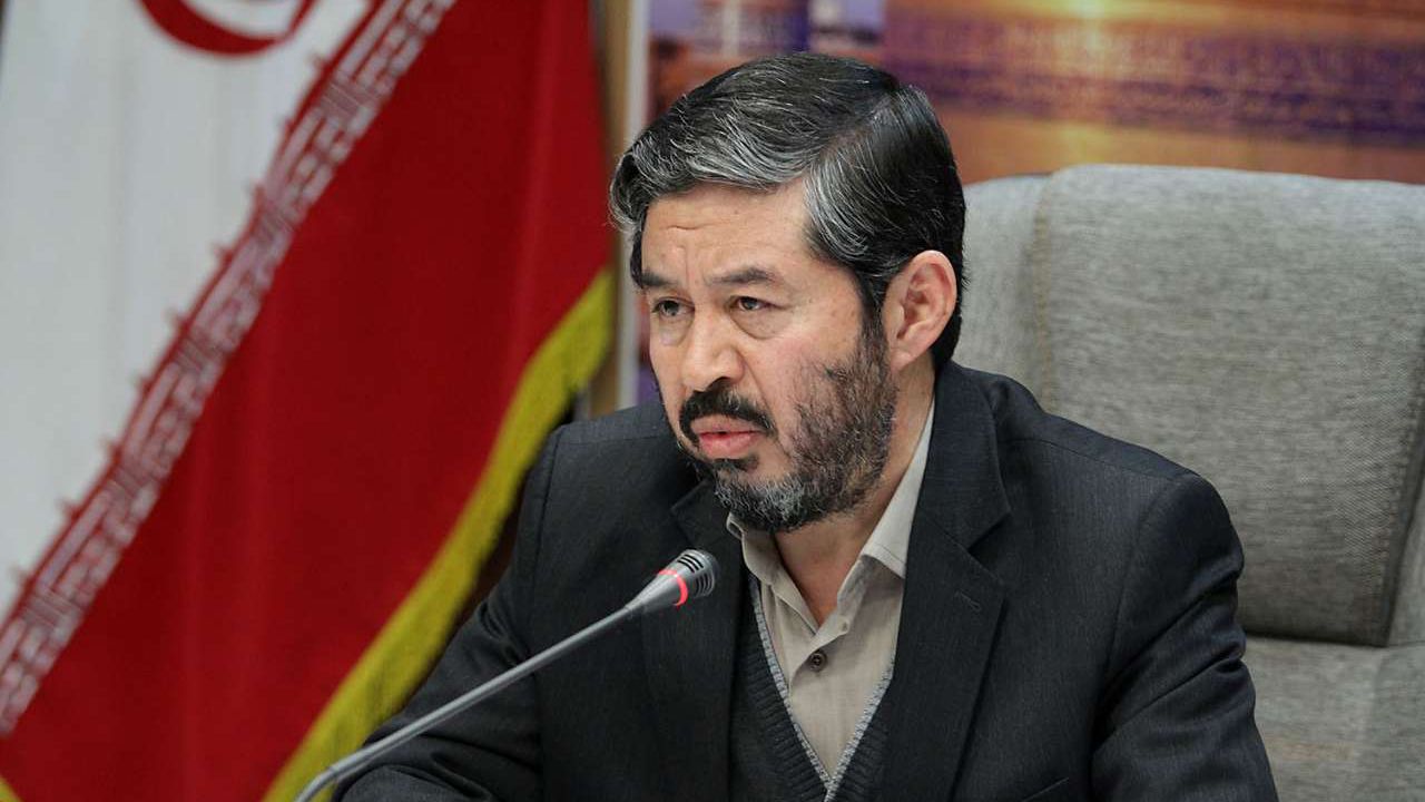 هکرها استخدام می شوند!/ زندانیان در سفره&zwnj; تولید شریک می شوند/ آغاز اجرای احکام متهمان &laquo;پدیده&raquo;/ پای درد و دل دانشجویان لرستان پس از سیل فروردین ماه