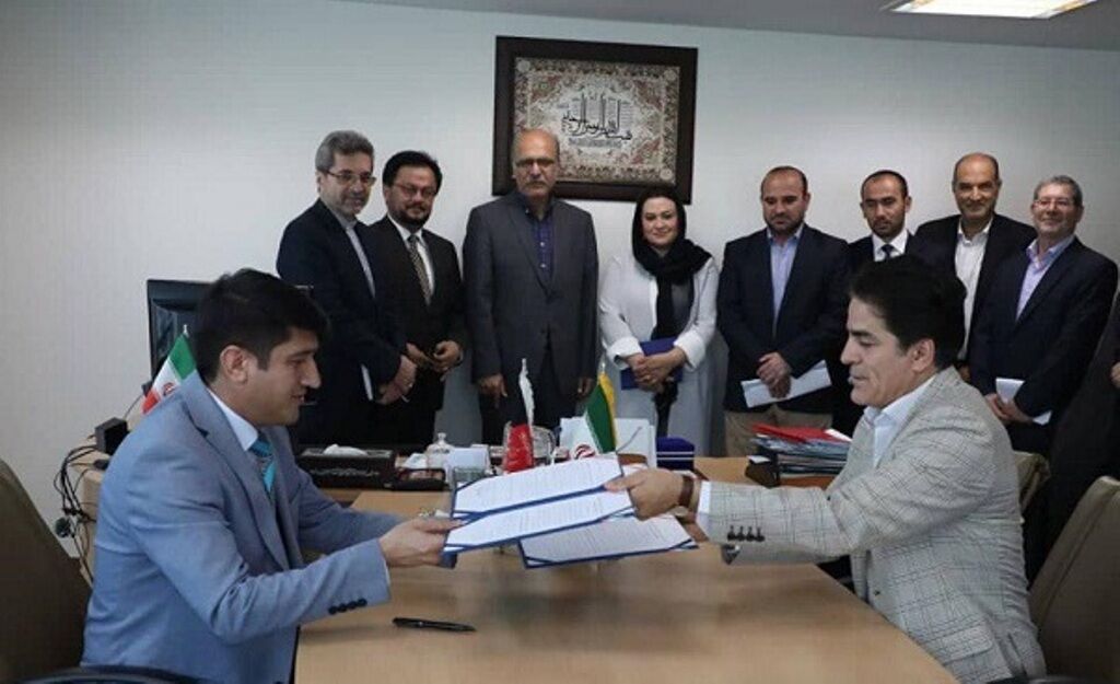 ایران ۵۰۰ بورسیه تحصیلی به افغانستان اعطا کرد