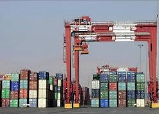 افزایش ۴۲ درصد وزنی و ۵۵ درصدی ریالی واردات به گمرک استان همدان