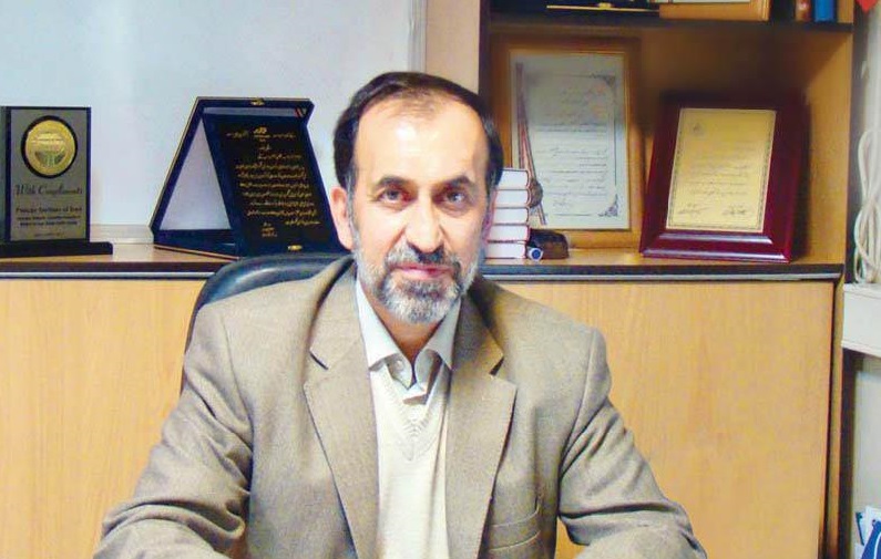 چالش تولیدکنندگان داروهای بیوتکنولوژی با حمایت از واردکنندگان/ دشمن به دنبال سوء استفاده از حفره های واردات دارو