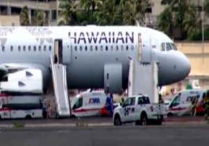 فرود اضطراری هواپیما در هاوایی آمریکا + فیلم