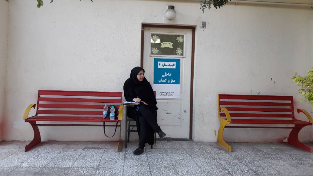 جنیدی/ ۳۰ متخصص شهروندان تهرانی را رایگان ویزیت می&zwnj;کنند/ انجام ویزیت رایگان امری خدا پسندانه/ ادای نذر با رنگ و بوی خدمت رایگان و صادقانه