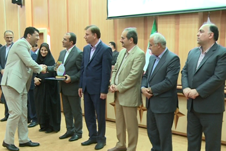 تجلیل از ۱۳ مدیر نمونه گیلان