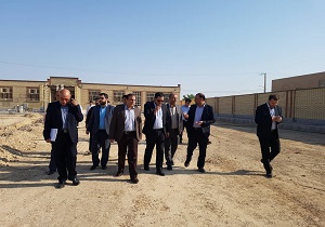 بازدید مسئولان از پروژه در حال ساخت مدرسه ۶ کلاسه کوی مندلی