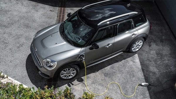 افزایش ظرفیت باتری خودروی الکتریکی محبوب شرکت Mini +تصاویر