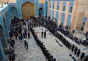 آیین سنتی طشت گذاری در بقعه شیخ صفی الدین اردبیلی برگزار شد