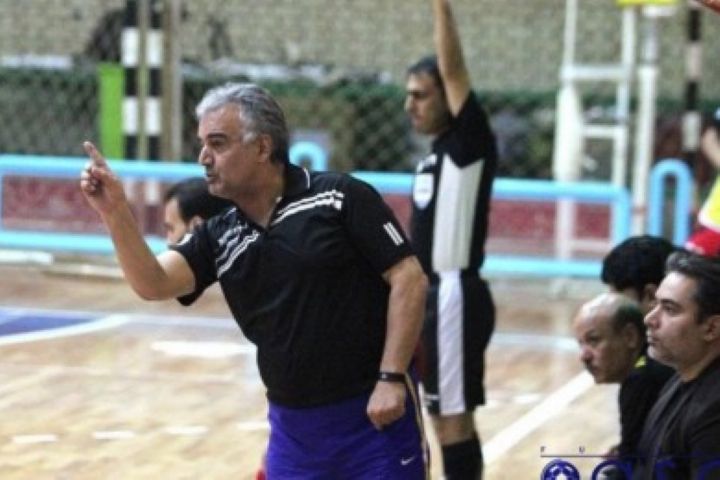 برخی موارد در تیم ملی فوتسال بانوان اصلاح شد/ اجازه خود محوری به ملی پوشان نمی&zwnj;دهم