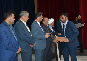تکریم و معارفه مدیر بنیاد مسکن شهرستان فارسان