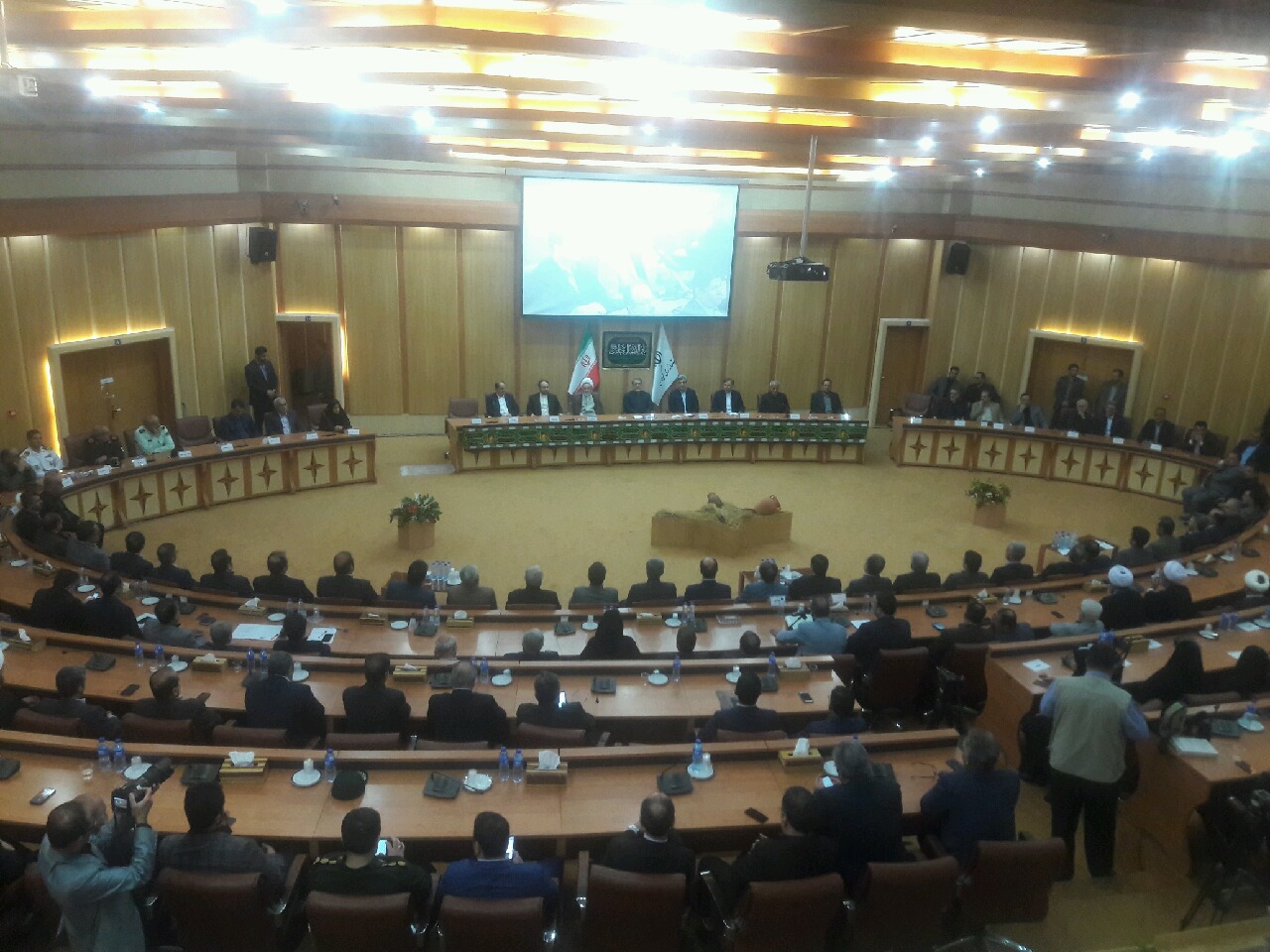 مشکلات گیلان زیر سر سبزی آن پنهان شده است