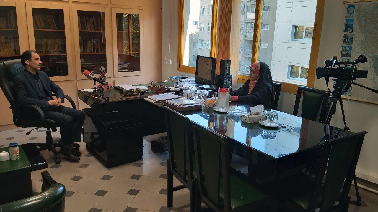 احداث پارکینگ ۷۰ هکتاری در مرز شلمچه_چزابه/ بازآفرینی شهری یکی از برنامه&zwnj;های اساسی دولت است/ روستا&zwnj;های واقع در حریم، یکی از نقاط تمرکز و جذب جمعیت کشور است