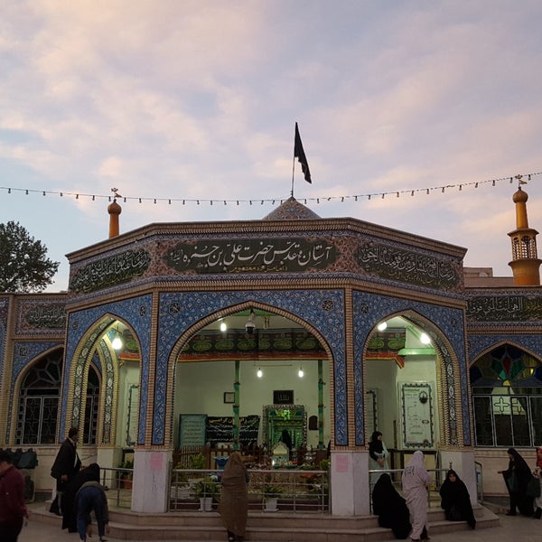همراه با نوای مظلومیت حضرت زینب (س) در امامزاده معصوم (ع) / ناله&zwnj;هایی که تا آسمان بلند می&zwnj;شود