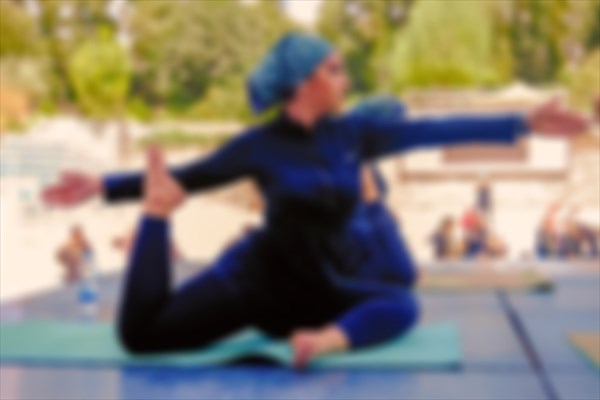 حرکات ورزشی مختلط در ایروپامپ کرج  حاشیه ساز شد +تصاویر