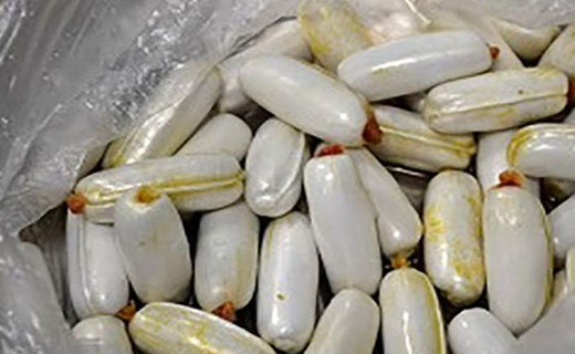 ۴۲ بسته مواد مخدر در شکم مرد ۴۰ ساله اصفهانی!