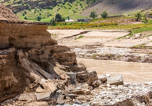 خسارت سیل به کشاورزان پلدختر پرداخت می‎شود