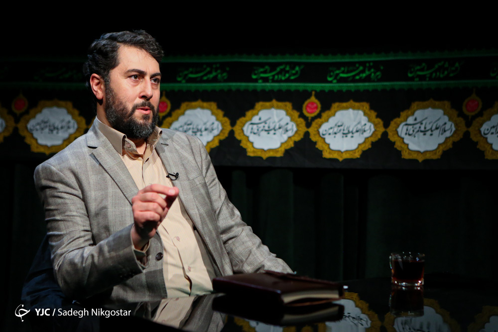 از خطر نفوذ در شعر آیینی تا سختگیری های مشکوک به شاعران  انقلابی در گفتگو با احمد بابایی شاعر اهل بیت (ع)