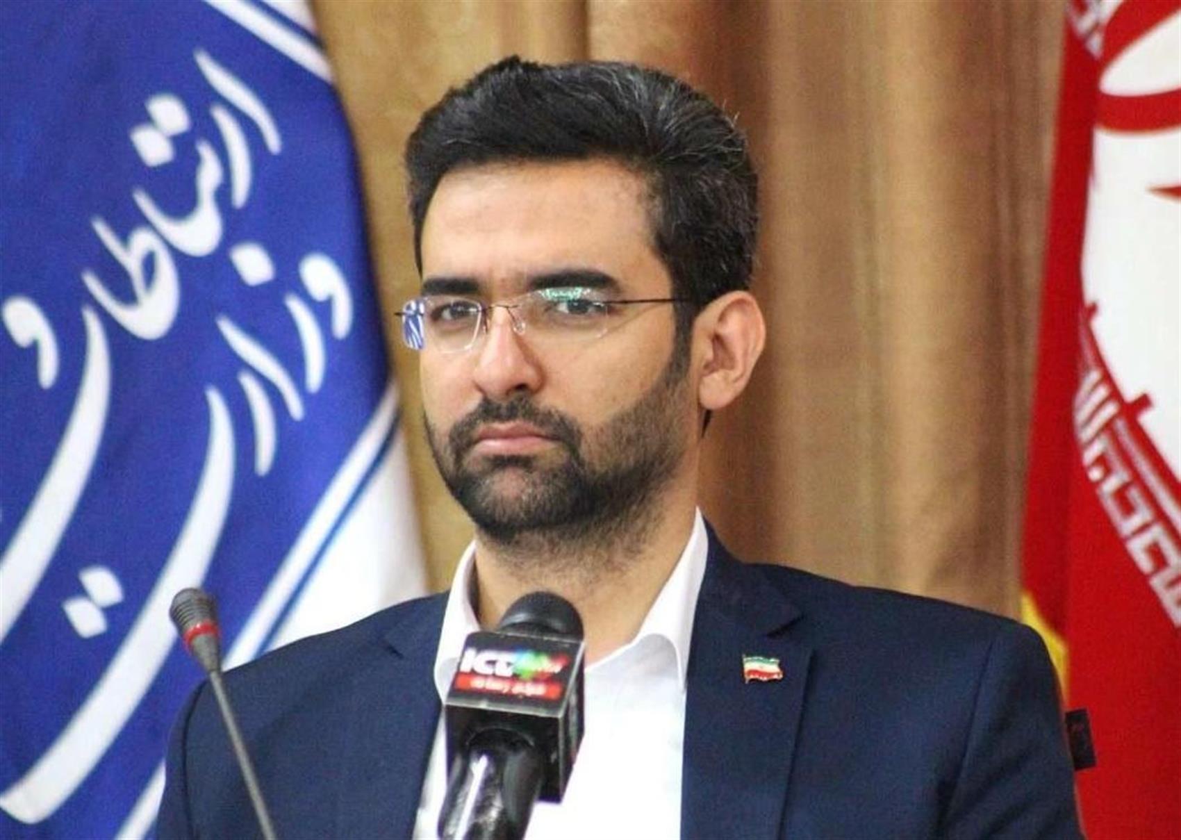 سوء استفاده کلاهبرداران از مدارک حجاج برای ثبت گوشی قاچاق + عکس