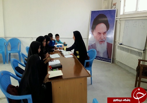 معلم فردوسی زکات علم خود را برای فرزندان پاک بانان قرار داد