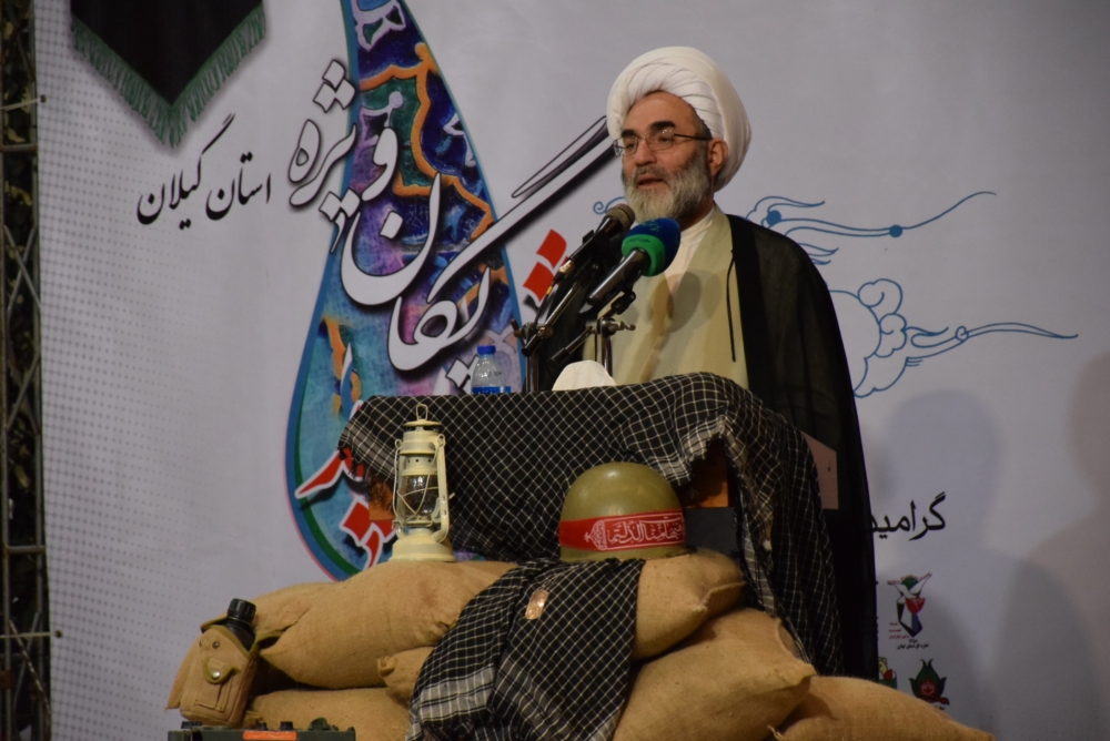شهدا بزرگ‌ترین عامل ماندگاری انقلاب اسلامی هستند