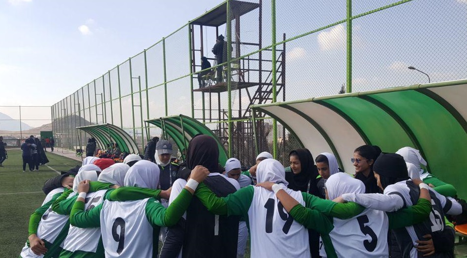 تیم فوتبال بانوان ذوب آهن در لیگ برتر ماندنی شد