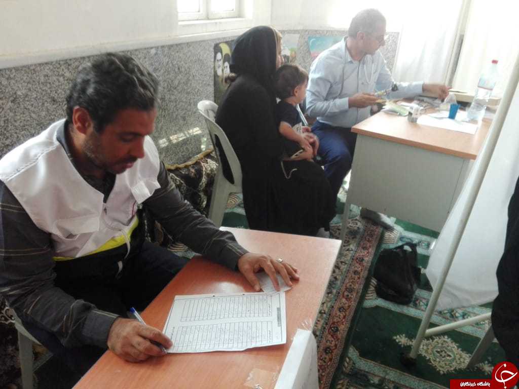 درمانگاه صحرایی در روستای گلدشت شهرستان دشتستان برپا شد+عکس