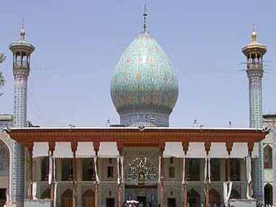 اجرای برنامه جامع گردشگران در شاهچراغ (ع)