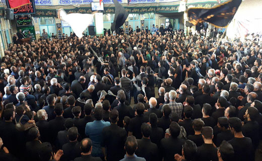 برپایی دسته زنجیرزنی و عزاداری در دامغان + فیلم