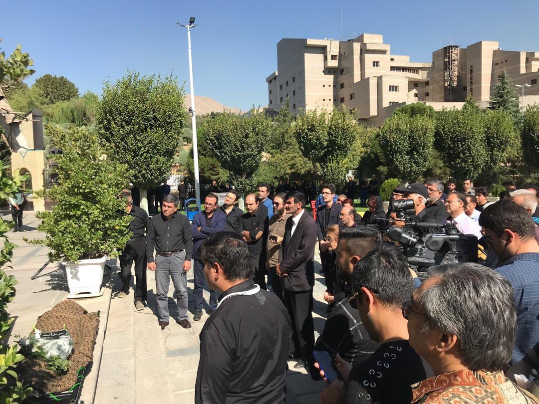 پیکر مهدی علیمحمدی به آرامگاه ابدی بدرقه شد