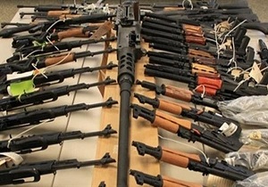 درخواست ۱۷ سازمان از فرانسه برای توقف فروش سلاح به عربستان و امارات