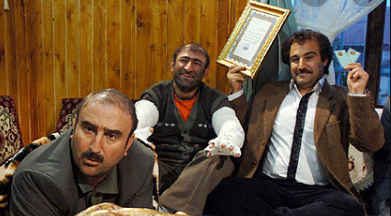 محسن تنابنده با انتشار پستی از بهبود پایتخت ۶ رونمایی کرد
