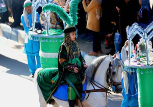 برپایی کاروان نمادین دشت کربلا در فرخ شهر