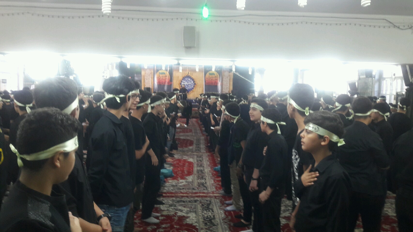 هم نوایی نوجوانان گیلانی به یاد نوجوان کربلا + عکس