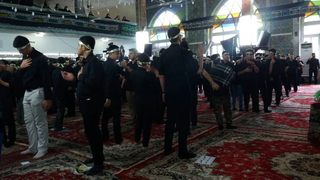هم نوایی نوجوانان گیلانی به یاد نوجوان کربلا + عکس