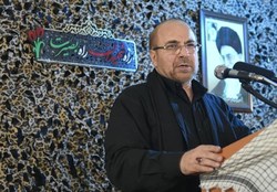 هیچ&zwnj;گاه در گفت&zwnj;وگو به دشمن اعتماد نکنیم / منافع ملی&zwnj;مان &zwnj;خرج مسائل داخلی نشود