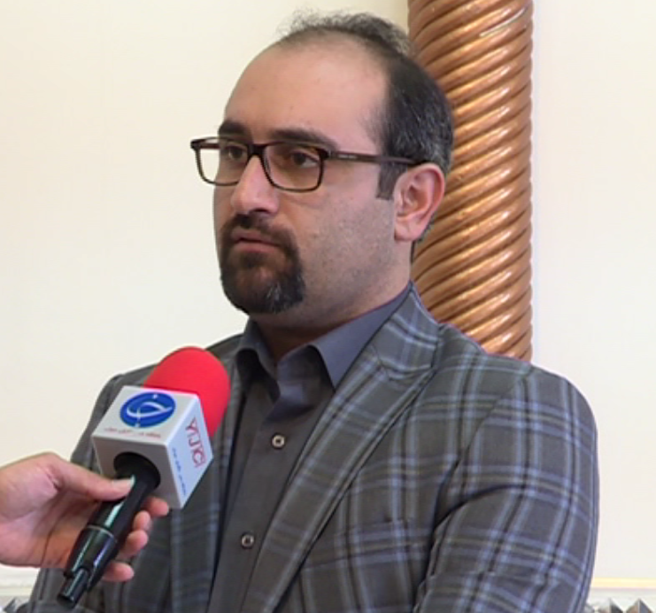 واکنش عضو شورای شهر تهران به گزارش &laquo;پیاده خواری در پایتخت&raquo;/حجت نظری: برخورد سلیقه&zwnj;ای با دستفروشان عامل بی انضباطی شهرداری است