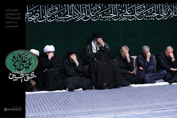 تصویری از رهبرانقلاب در دومین شب مراسم عزاداری ایام شهادت حضرت اباعبدالله الحسین علیه&zwnj;السلام