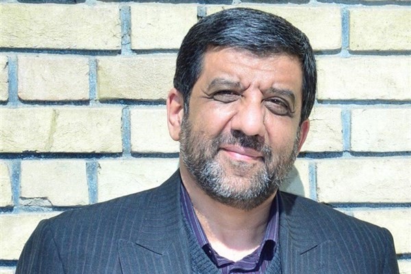 هدیه 35 هزارتومانی ضرغامی به رئیس بنیاد مستضعفان +عکس