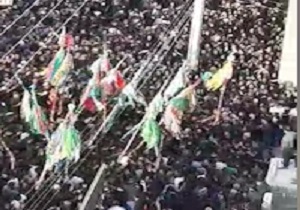برگزاری مراسم سنتی علم‌گردانی در میناب + فیلم