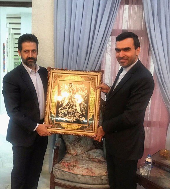 اعلام آمادگی شرکت&zwnj;های ایرانی برای سرمایه&zwnj;گذاری در اقلیم کردستانسرکنسول ایران در سلیمانیه با معاون نخست وزیر اقلیم کردستان دیدار و رایزنی کرد.