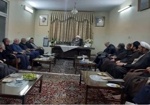قدرانی امام جمعه قزوین از خدمات قرارگاه پیشرفت و آبادانی در الموت