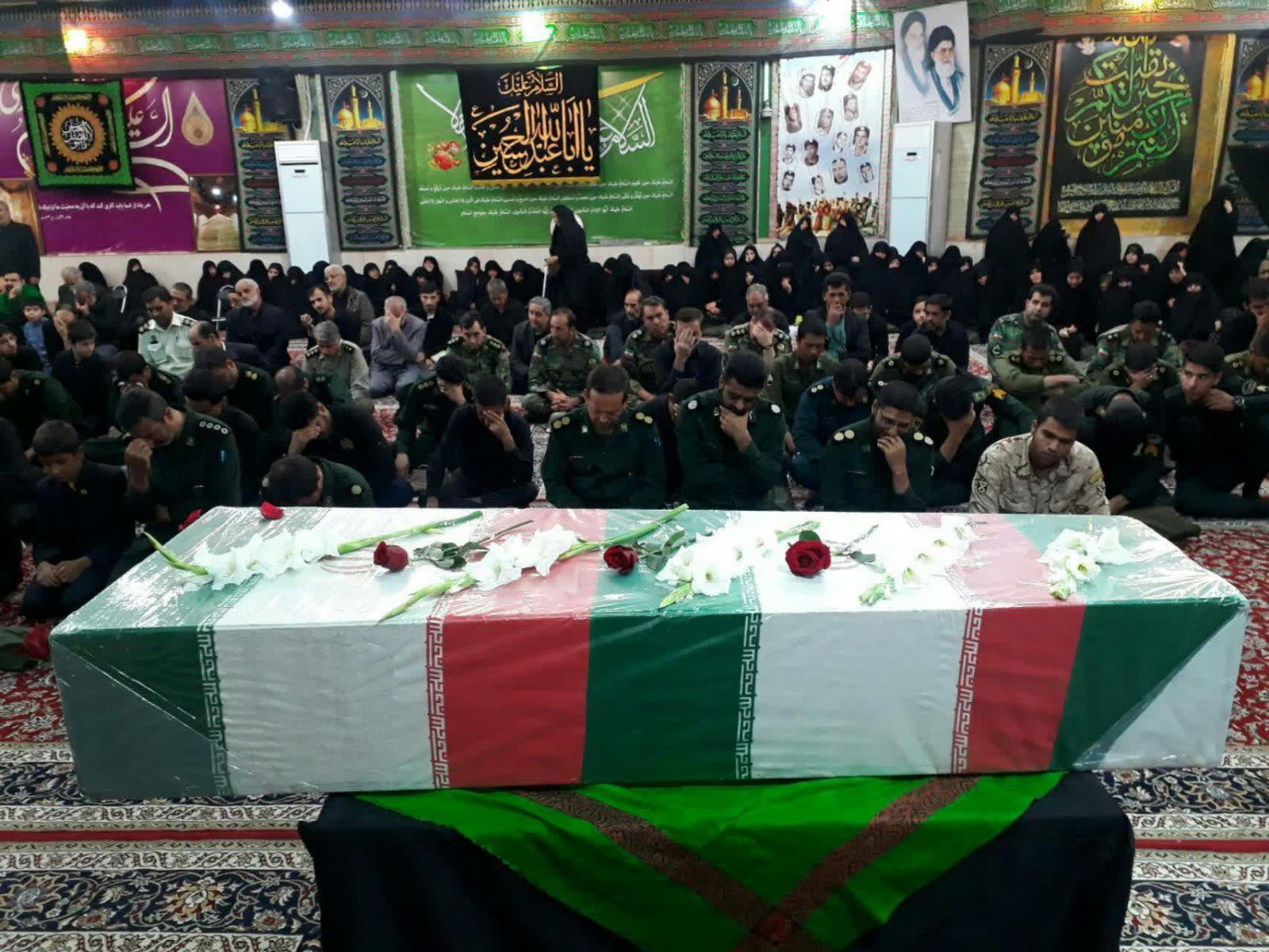 پیکر شهید محسن مهاجر در مشهد تشییع شد