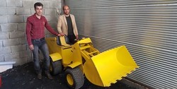 ساخت اولین لودر خورشیدی توسط مبتکران کردستانی
