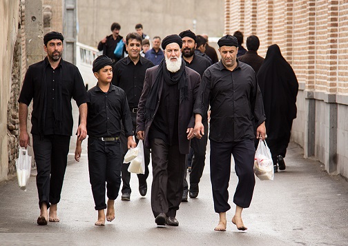آئین &laquo;شام پایلاماق&raquo; یا شمع&zwnj;گردانی در اردبیل/روشن کردن ۴۱ شمع در ۴۱ مسجد اردبیل