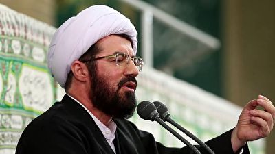 حاشیه جالب سخنرانی حجت الاسلام عالی در حضور رهبر انقلاب + فیلم