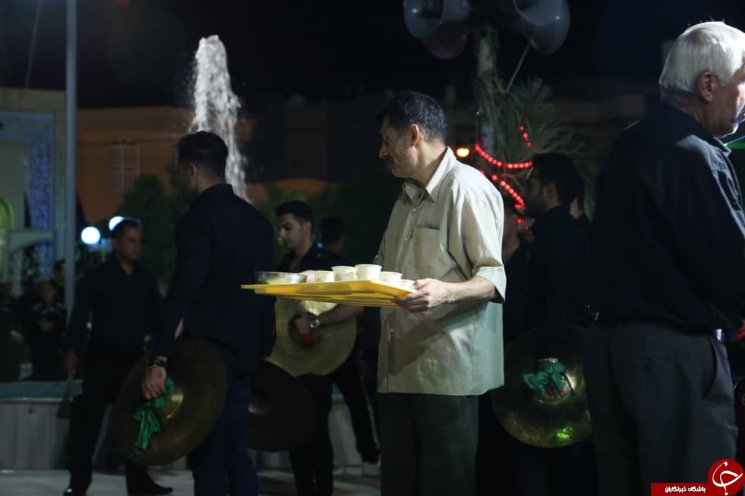 عزاداری شب تاسوعای حسینی در فارس/سلام بر علمدار کربلا + تصاویر