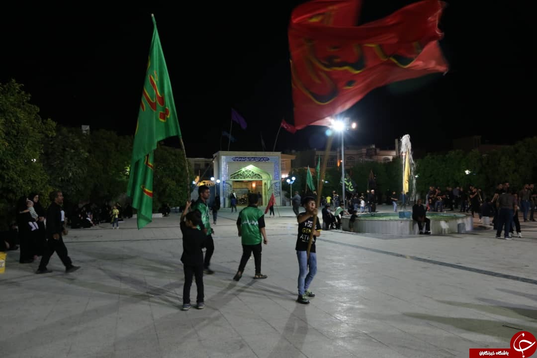 عزاداری شب تاسوعای حسینی در فارس/سلام بر علمدار کربلا + تصاویر