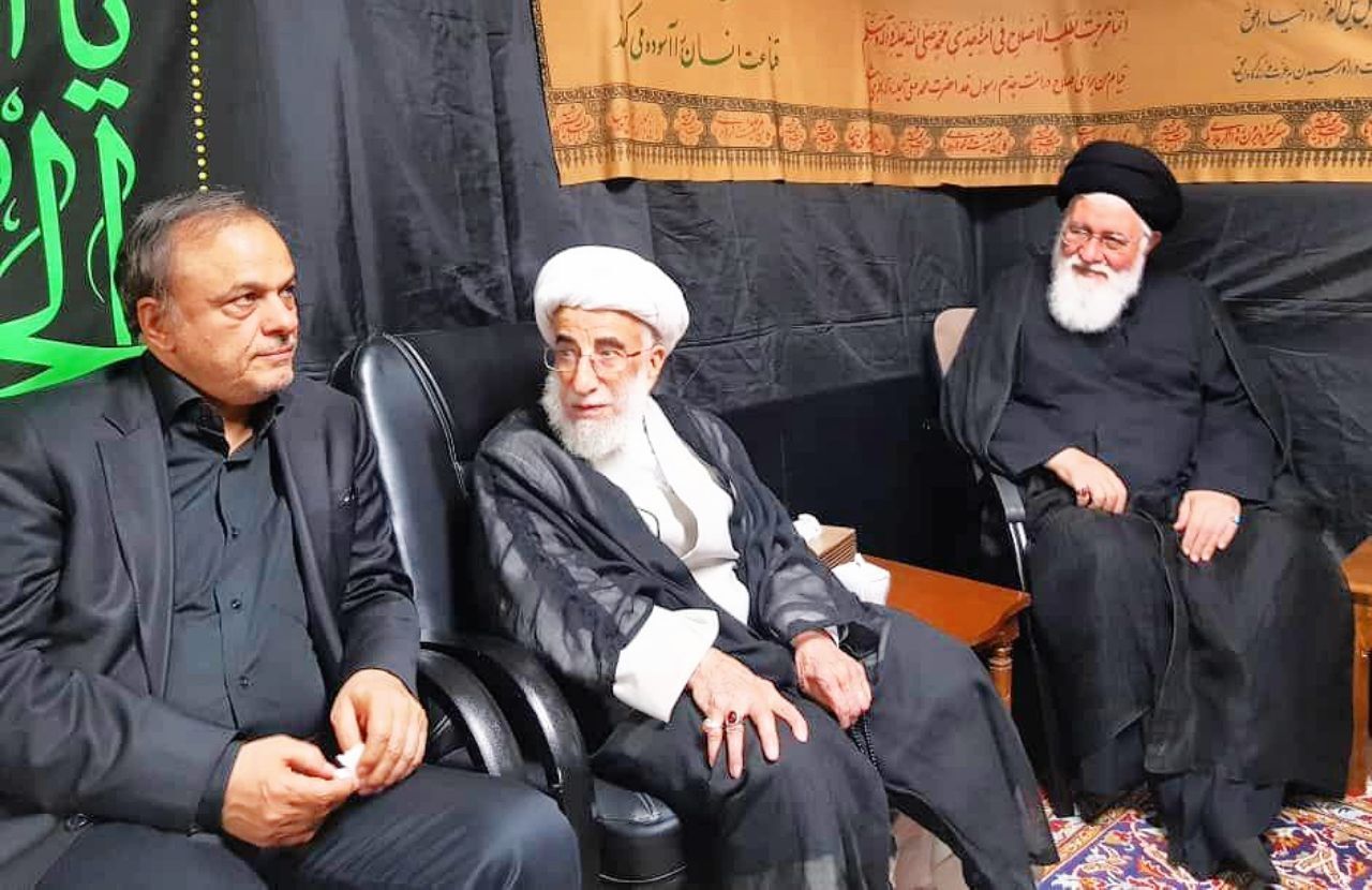 مراسم عزاداری تاسوعای حسینی در دفتر امام جمعه مشهد برگزار شد